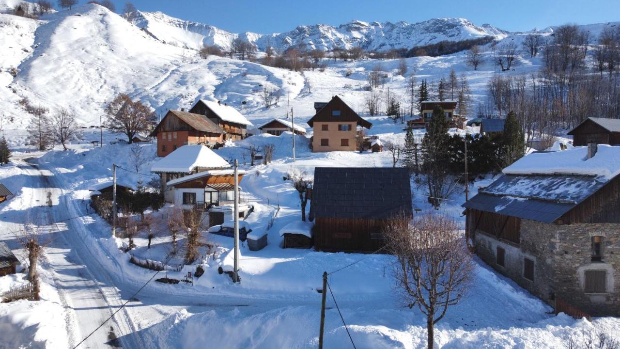 艾尔比蒙通Authentique Grange Savoyarde别墅 外观 照片